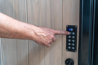 Electric Stabilizer Legs